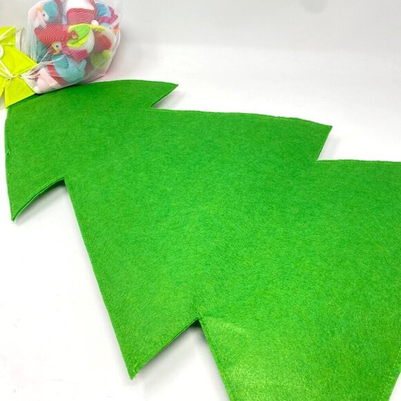 Target 31" Featherly Friends™ Christmas Tree Hanging Fabric Countdown Calendar - Picture 7 of 11